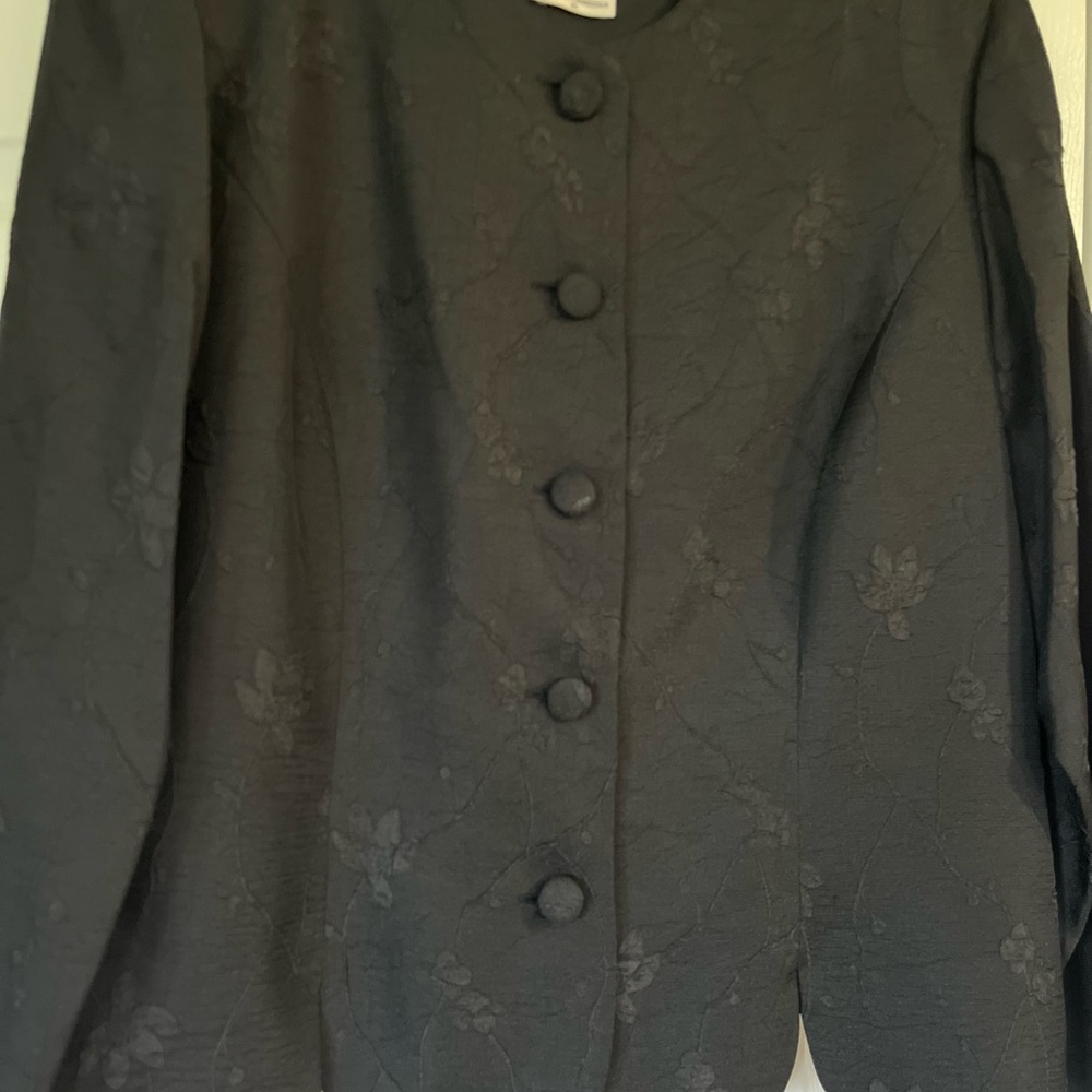 Leslie Fay Black Top and Skirt Size 16